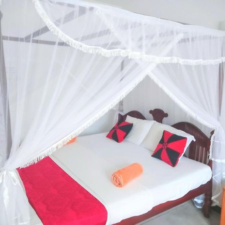 Near Beach Rest أونا واتونا المظهر الخارجي الصورة