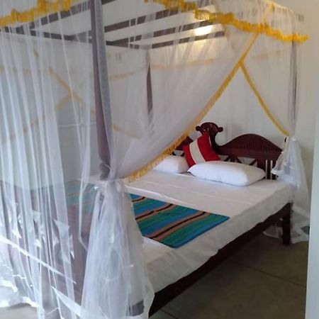 Near Beach Rest أونا واتونا المظهر الخارجي الصورة