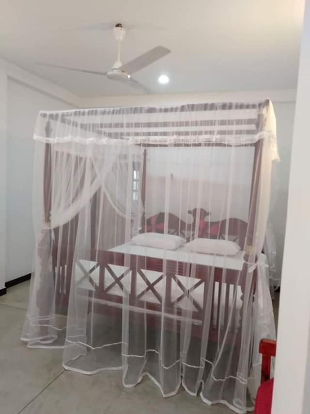 Near Beach Rest أونا واتونا المظهر الخارجي الصورة