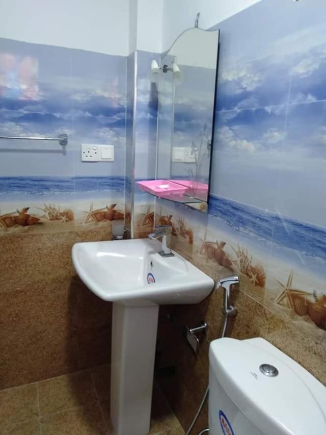 Near Beach Rest أونا واتونا المظهر الخارجي الصورة