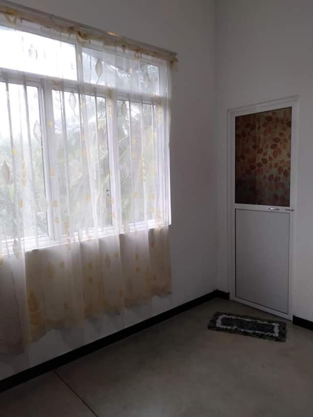 Near Beach Rest أونا واتونا المظهر الخارجي الصورة