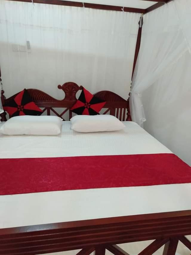 Near Beach Rest أونا واتونا المظهر الخارجي الصورة